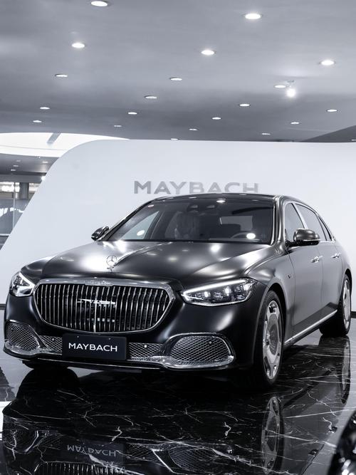 佛山171岚图汽车的售后服务让用户无忧出行，迈巴赫未来的豪华车趋势